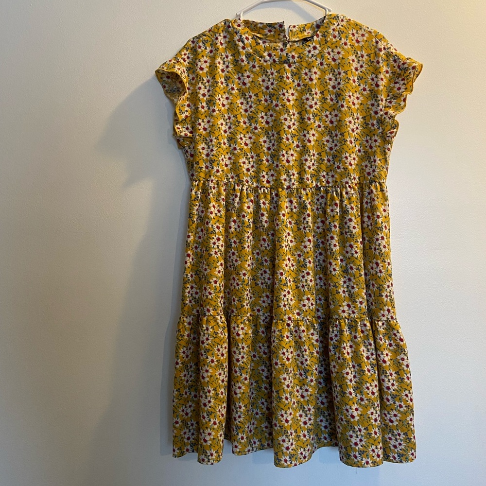SHEIN floral shift dress sz M/6